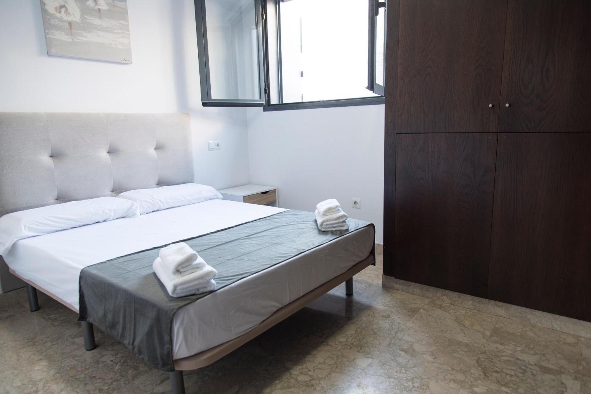 Nightinsevilla Teodosio Free Parking 외부 사진